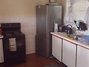 1 Bed Apartment in Zwartkop