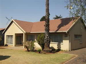 4 Bed House in Kibler Park