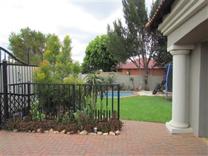 4 Bed House in Highveld