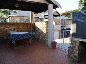 2 Bed Cluster in Rietfontein