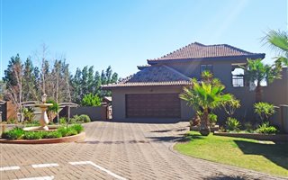 3 Bedroom Townhouse in Pentagon Park