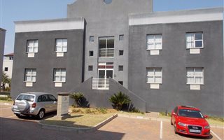 Commercial space in Sunninghill