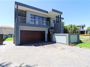 4 Bed House in Parkhaven