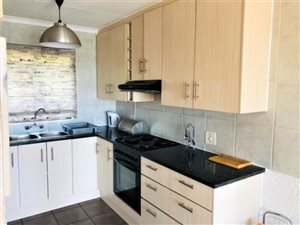 2 Bed Townhouse in Sunnyrock