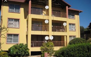 2 Bedroom Apartment in Ridgeway