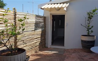 1 Bedroom House in Durban North