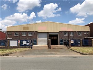1000 m² Industrial space in Driehoek