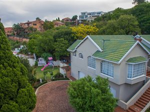 3 Bed House in Glenvista
