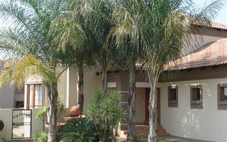 3 Bedroom House in Moreleta Park