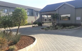 3 Bedroom House in Cloverdene