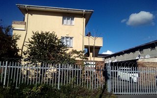 3 Bedroom Apartment in Mowbray