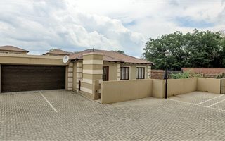 3 Bedroom Simplex in Montana