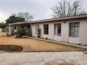 3 Bed House in Panorama