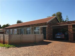 3 Bed House in The Orchards