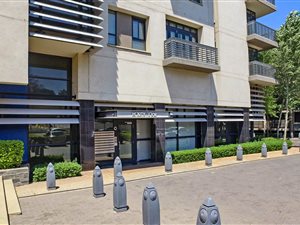 2 Bed Apartment in Melrose Arch