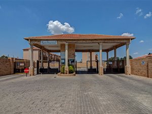 2 Bed Apartment in Greenhills