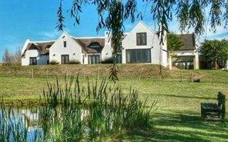 1.5 ha Farm in Stellenbosch Agricultural