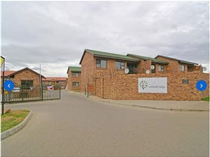 2 Bed Apartment in Hughes