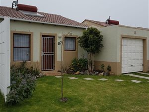 2 Bed House in Victoria Park