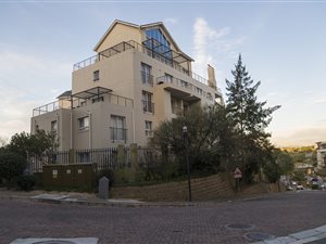 2 Bed Apartment in Tyger Valley