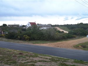 955 m² Land available in Pearly Beach