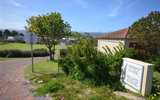 544 m² Land available in Goose Valley