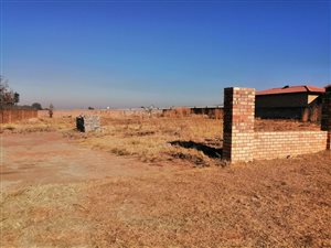 1392 m² Land available in Bergsig