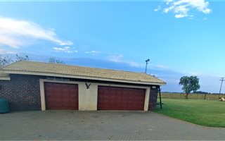 4.2 ha Farm in Homelands