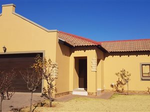 3 Bed House in Hughes