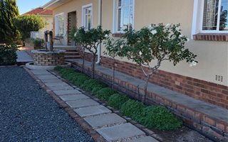 4 Bedroom House in Beaufort West