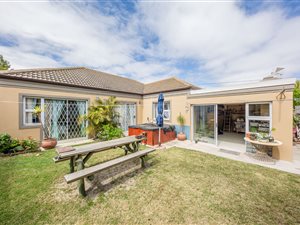 3 Bed House in Flamingo Vlei