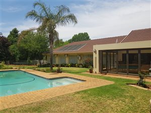 4 Bed House in Constantia Kloof