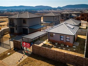 2 Bed House in Karen Park