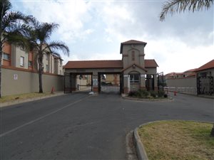 2 Bed Townhouse in Ormonde