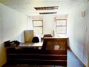 60 m² Commercial space in Northgate