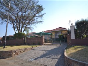 4 Bed House in Linmeyer