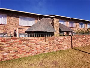 2 Bed Duplex in Lindhaven