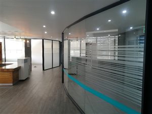200 m² Office Space in Bulwer