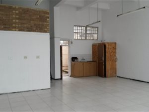 77 m² Retail Space in Umbilo