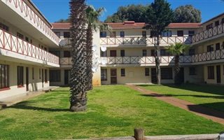 2 Bedroom Apartment in Ottery