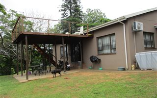 3 Bedroom House in Astra Park