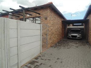 2 Bed Townhouse in Fairview