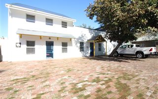 50 m² Office Space in Paarl