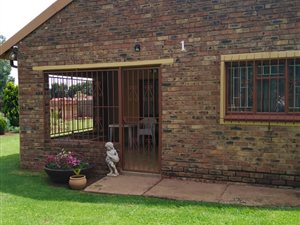 3 Bed House in Paul Krugers Resort