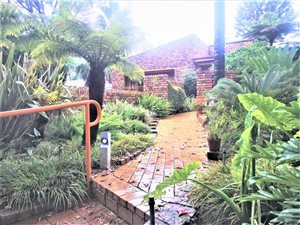 3 Bed House in Weltevreden Park