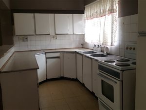 2 Bed Apartment in Vanderbijlpark CW5