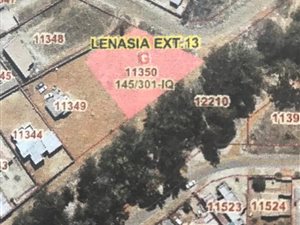 1102 m² Land available in Lenasia