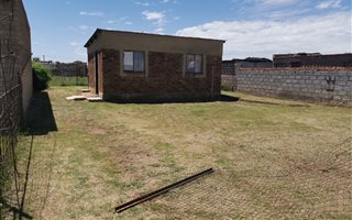 1 Bedroom House in Kwa Thema