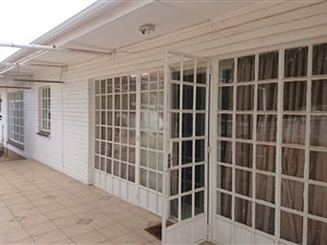 2 Bed Apartment in Flamwood