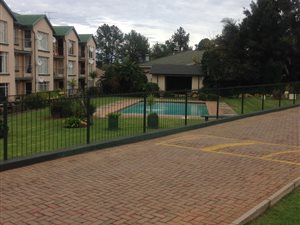 3 Bed Flat in Krugersdorp Central